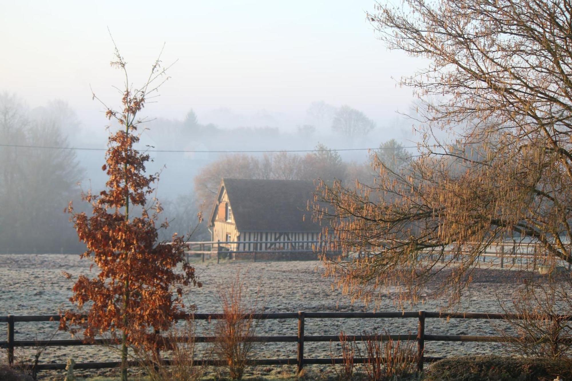 Gite A La Petite Bretonniere Saint-Pierre-Des-Ifs  Buitenkant foto